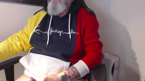 Snapshot of mr_boombastic2021 chatting on October 10, 2025, 10:25 am mr_boombastic2021 online show from October 10, 2025, 10:25 am