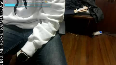 Snapshot of mr_hornet_rad chatting on May 11, 2026, 5:57 am mr_hornet_rad online show from May 11, 2026, 5:57 am