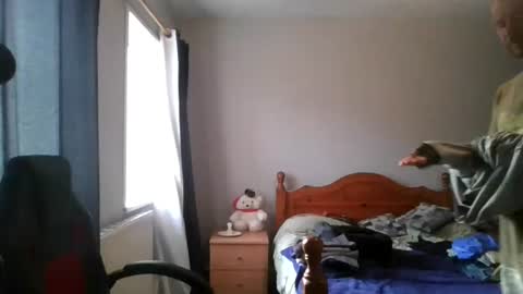 mr_i_ online show from June 22, 2026, 7:44 pm
