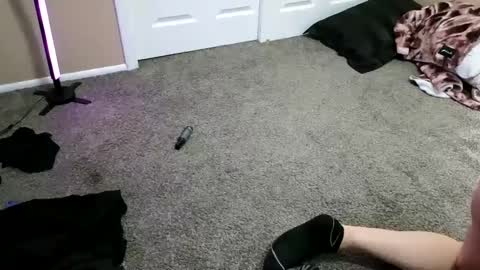 whateveryouwant online show from February 26, 2025, 6:21 pm