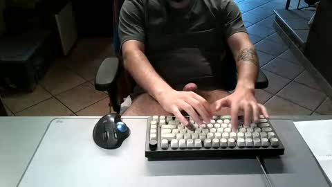 mr_kaa online show from May 24, 2026, 4:23 pm