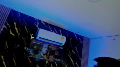 mr_maximo online show from February 22, 2026, 2:02 am