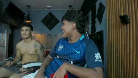 mr_mois online show from April 29, 2026, 5:55 am