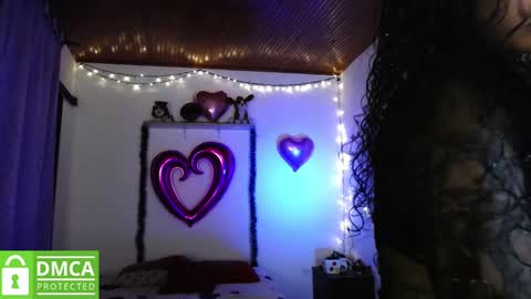 Snapshot of mr_mrscurie chatting on December 28, 2024, 11:59 pm Mr  Mrs Curie online show from December 28, 2024, 11:59 pm