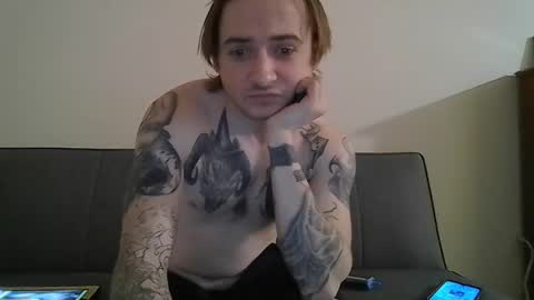 mr_nightfall online show from December 19, 2025, 2:40 am