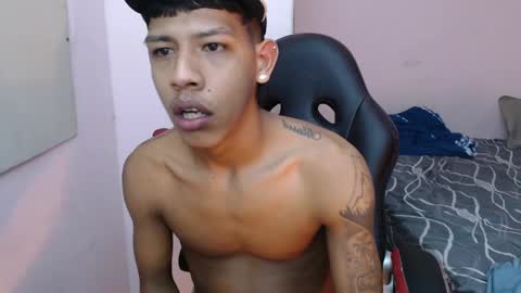 Snapshot of mr_stiven_ chatting on January 6, 2025, 5:30 am mr_stiven_ online show from January 6, 2025, 5:30 am