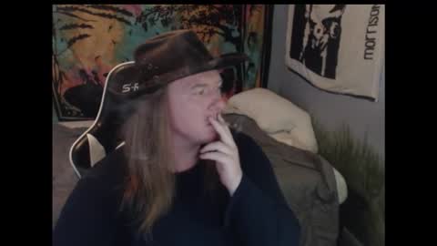 Snapshot of mr_strawberry chatting on October 14, 2025, 9:26 pm mr_strawberry online show from October 14, 2025, 9:26 pm