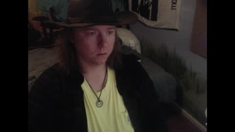 Snapshot of mr_strawberry chatting on February 27, 2026, 10:04 am mr_strawberry online show from February 27, 2026, 10:04 am