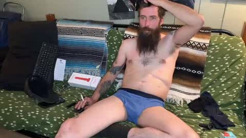 Snapshot of mr_valdor chatting on December 7, 2024, 2:42 am Valdor online show from December 7, 2024, 2:42 am