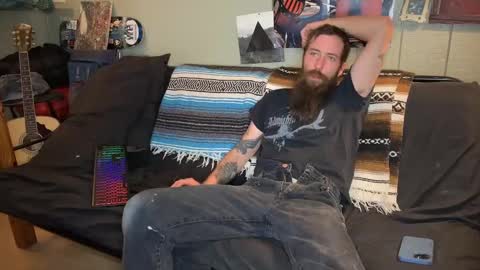 Snapshot of mr_valdor chatting on December 25, 2024, 4:43 pm Valdor online show from December 25, 2024, 4:43 pm