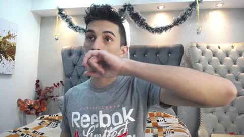 Snapshot of mr_williseo chatting on January 2, 2025, 8:02 pm williseo online show from January 2, 2025, 8:02 pm