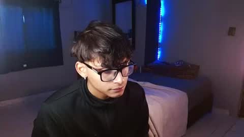 Snapshot of mr_yisuz chatting on June 26, 2026, 11:25 am yisuz online show from June 26, 2026, 11:25 am