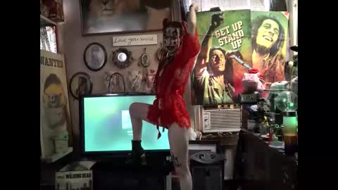 mrandmrsjones2019 online show from December 14, 2025, 4:23 pm