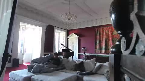 Snapshot of mrandmrsvanilla chatting on February 22, 2025, 2:19 pm mr and mrs vanilla online show from February 22, 2025, 2:19 pm