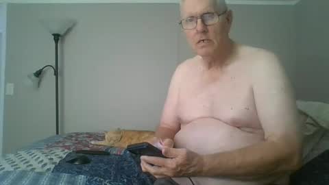 Snapshot of mrbill55 chatting on February 23, 2025, 8:11 pm mrbill55 online show from February 23, 2025, 8:11 pm