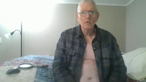 Snapshot of mrbill55 chatting on November 1, 2025, 7:27 pm mrbill55 online show from November 1, 2025, 7:27 pm