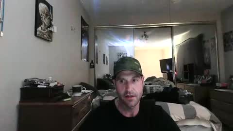 Snapshot of mrbones53 chatting on November 16, 2025, 7:25 am mrbones53 online show from November 16, 2025, 7:25 am