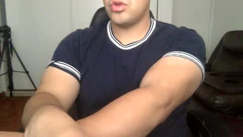 Snapshot of mrbree chatting on January 4, 2025, 11:59 pm Mr Bree online show from January 4, 2025, 11:59 pm