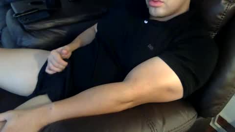 Snapshot of mrbree chatting on September 18, 2025, 6:32 pm Mr Bree online show from September 18, 2025, 6:32 pm