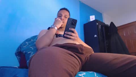 Snapshot of mrchrisdaniel chatting on December 15, 2025, 8:46 pm Christtofer online show from December 15, 2025, 8:46 pm