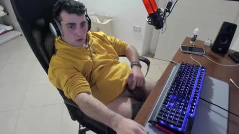 Snapshot of mrclean_97 chatting on February 4, 2025, 8:28 pm GoodBoy online show from February 4, 2025, 8:28 pm