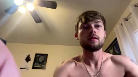 Snapshot of mrcoolguy68 chatting on November 17, 2025, 3:40 pm mrcoolguy68 online show from November 17, 2025, 3:40 pm