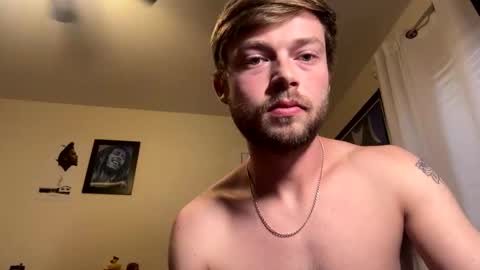 Snapshot of mrcoolguy68 chatting on November 28, 2025, 4:42 pm mrcoolguy68 online show from November 28, 2025, 4:42 pm