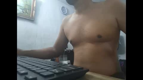 Snapshot of mrdongato01 chatting on January 8, 2025, 3:40 am Gato online show from January 8, 2025, 3:40 am