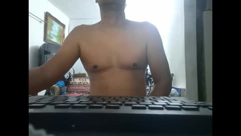 Snapshot of mrdongato01 chatting on February 2, 2025, 2:48 am Gato online show from February 2, 2025, 2:48 am
