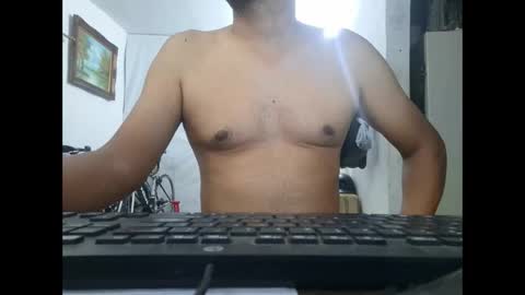 Snapshot of mrdongato01 chatting on September 15, 2025, 2:44 am Gato online show from September 15, 2025, 2:44 am