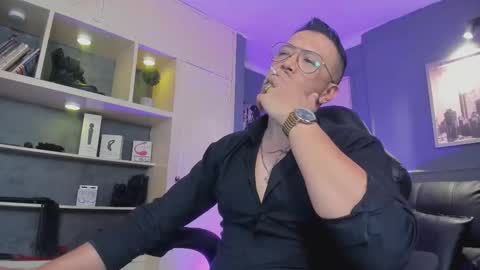 MrFrank. online show from December 16, 2025, 1:05 pm