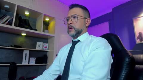 Snapshot of mrfrank_tattoo chatting on February 3, 2026, 10:31 am MrFrank. online show from February 3, 2026, 10:31 am