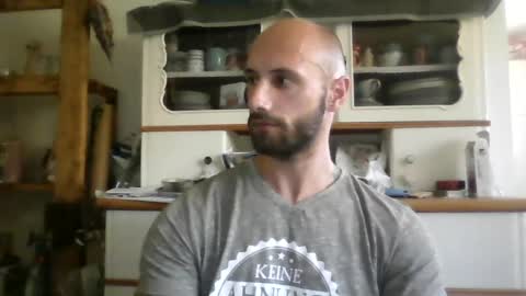 mrga591904 online show from June 28, 2026, 9:04 am