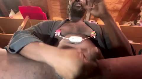 Snapshot of mrgsm975 chatting on January 1, 2025, 7:43 pm GSpotMassager online show from January 1, 2025, 7:43 pm