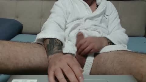 Snapshot of mrhairyx1 chatting on October 7, 2025, 12:46 pm mrhairyx1 online show from October 7, 2025, 12:46 pm