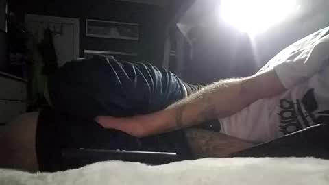 Snapshot of mrj1979 chatting on January 21, 2025, 1:22 pm mrj1979 online show from January 21, 2025, 1:22 pm