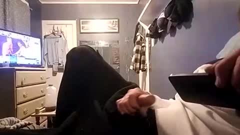 Snapshot of mrj1979 chatting on February 25, 2025, 8:25 am mrj1979 online show from February 25, 2025, 8:25 am