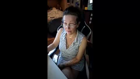 mrjshquinn online show from February 13, 2026, 7:54 pm