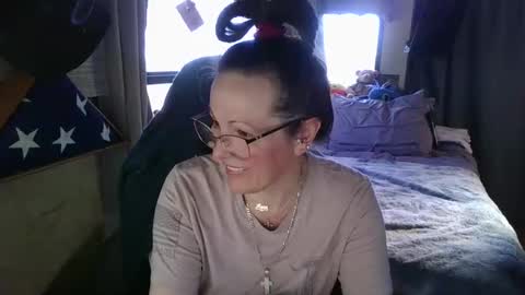 mrjshquinn online show from February 25, 2026, 10:19 pm