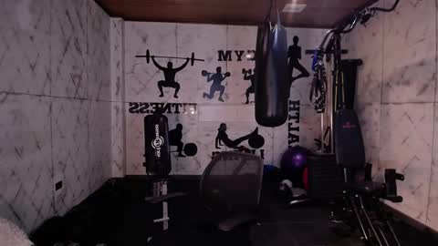 mrjustin_ online show from November 24, 2025, 8:30 pm