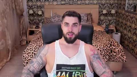 mrkarlhot99 online show from February 11, 2025, 5:18 pm