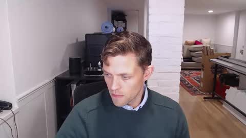 Snapshot of mrkenridge chatting on October 29, 2025, 3:36 pm mrkenridge online show from October 29, 2025, 3:36 pm