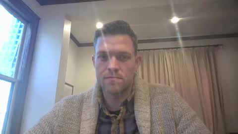 Snapshot of mrkenridge chatting on November 17, 2025, 7:41 pm mrkenridge online show from November 17, 2025, 7:41 pm