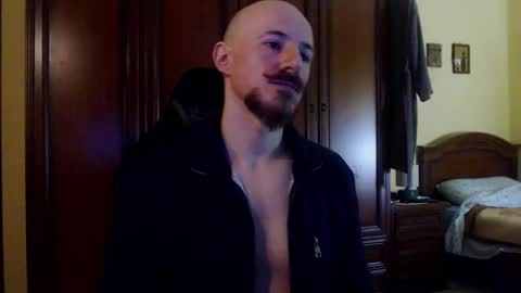 Snapshot of mrman0223 chatting on November 29, 2025, 9:12 am Antony online show from November 29, 2025, 9:12 am