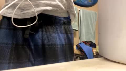 James online show from November 18, 2025, 9:03 am