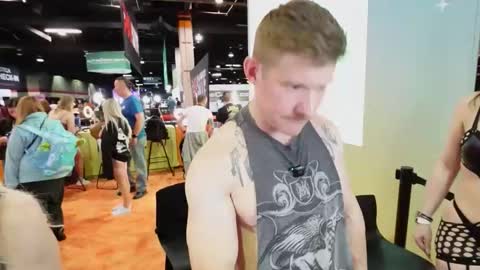 LEXII  LUTHER online show from April 10, 2026, 10:03 pm