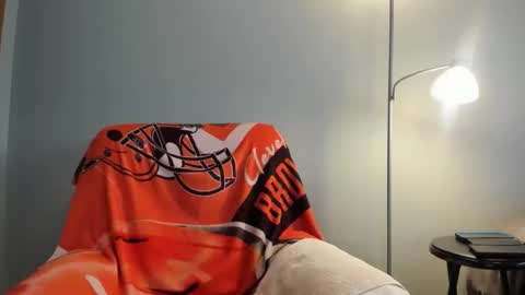 mromg007 online show from February 24, 2026, 6:06 pm