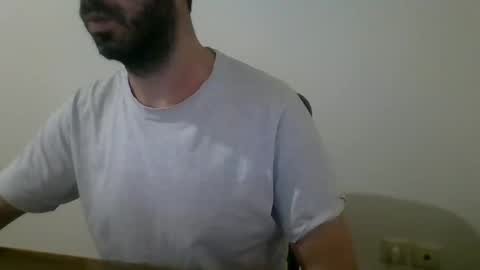 Mrralph online show from December 9, 2024, 2:17 pm