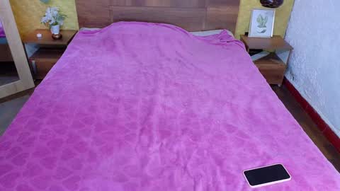 Snapshot of mrs_buttocks chatting on December 13, 2024, 2:27 pm mrs_buttocks online show from December 13, 2024, 2:27 pm