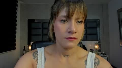 Snapshot of mrs_regina_clk chatting on June 22, 2026, 4:20 am Regina online show from June 22, 2026, 4:20 am